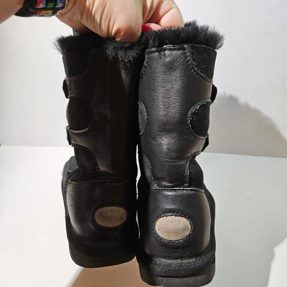 EMU Australia Shearling Boots Lace Up Soft Suede Leather Women's 6 Black - Picture 3 of 10